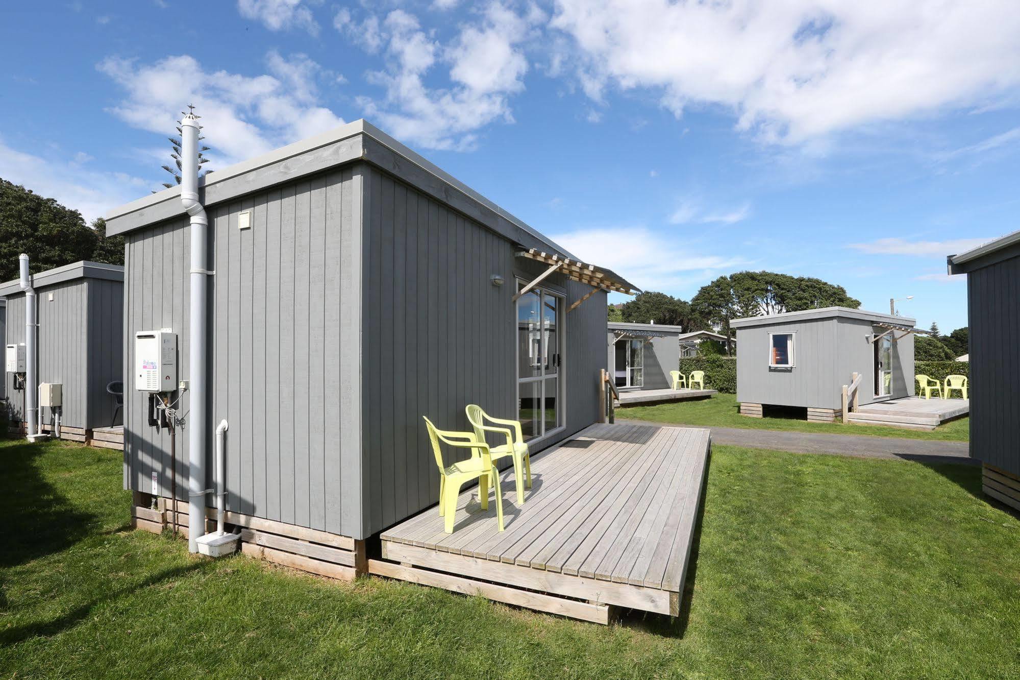 Fitzroy Beach Holiday Park Hotel New Plymouth Exterior photo