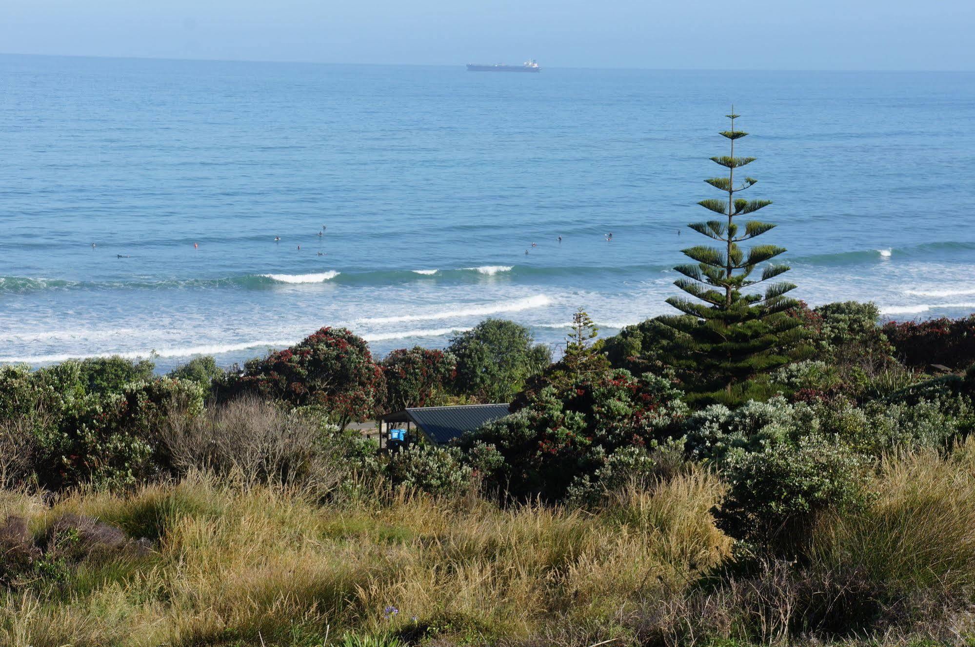 Fitzroy Beach Holiday Park Hotel New Plymouth Exterior photo